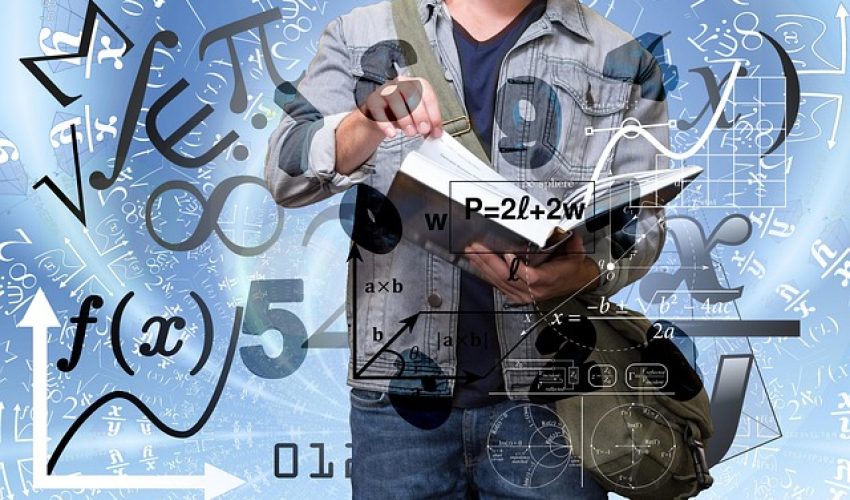 geralt-college-student-7708894_640